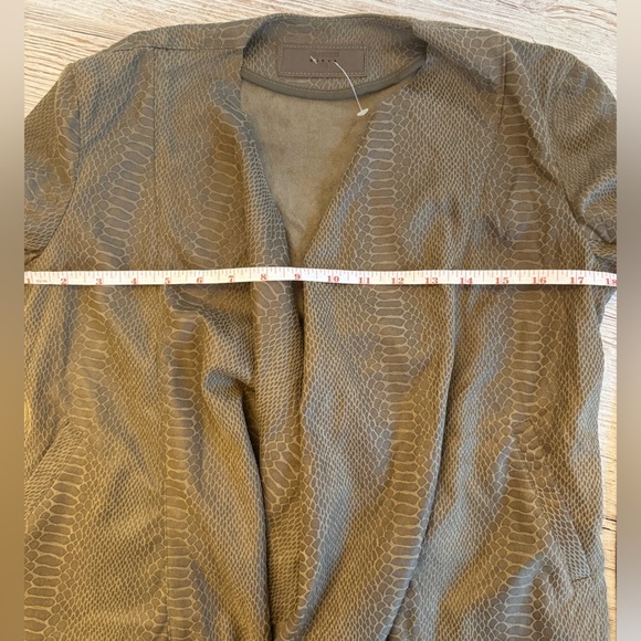 NWT BlankNYC by Anthropologie Snakeskin Draped Blazer Jacket Coat Cardigan XS - Picture 12 of 15